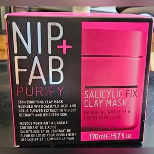 NIP+FAB Salicylic Fix Clay Mask